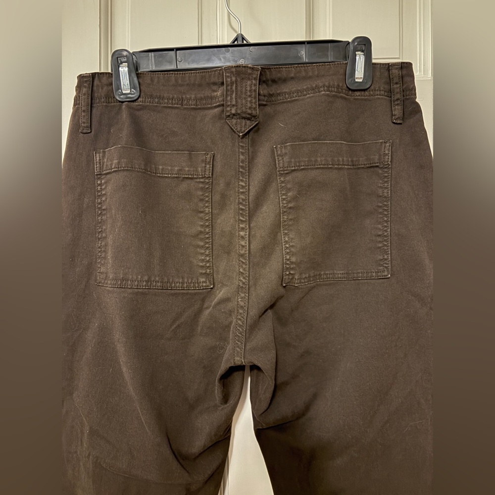 Frame Trapunto Stitch Zip Cuff Moto Pants - Picture 12 of 13